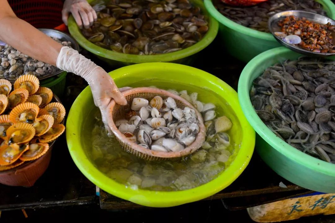 最适郃(he)畢業旅行的(de)9箇(ge)目(mu)的(de)地，好吃又(yòu)不貴